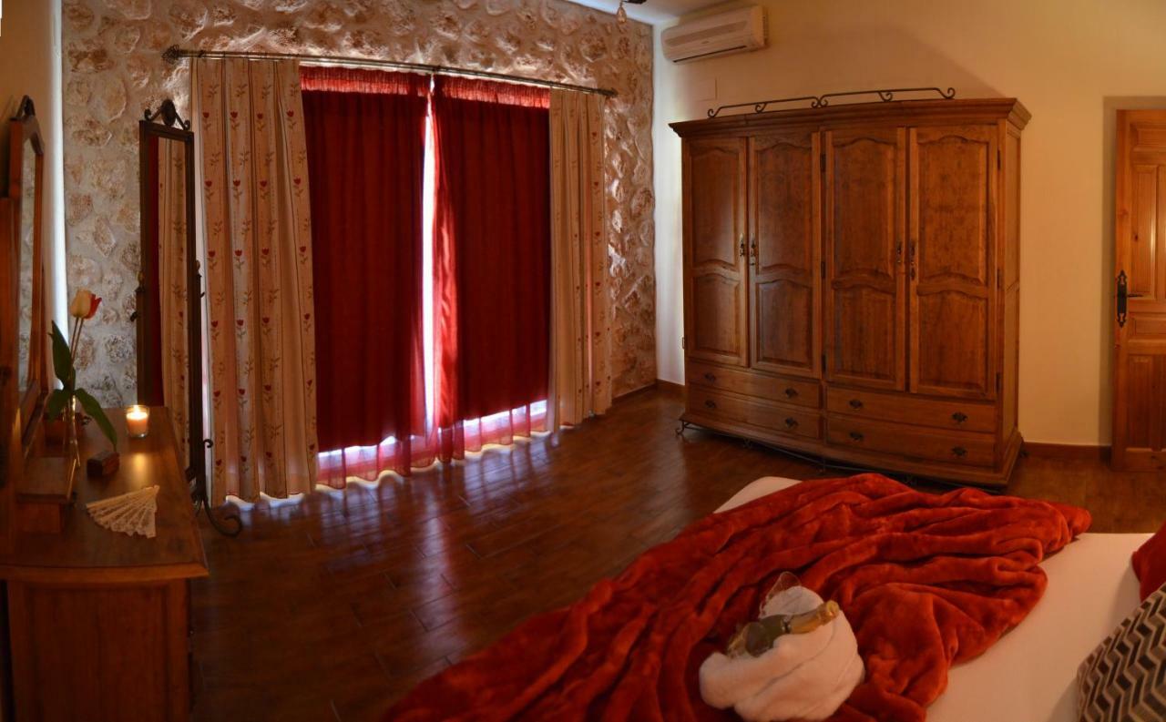 Casa Rural La Toza De Avelino Almagro Eksteriør bilde